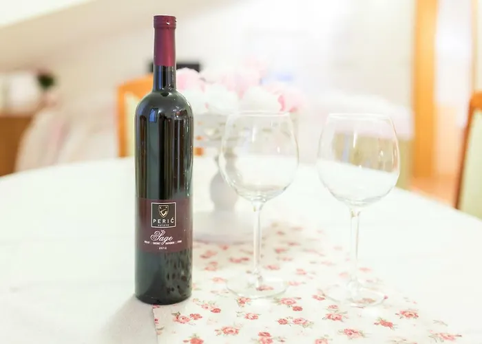 דירה Peric Kampor