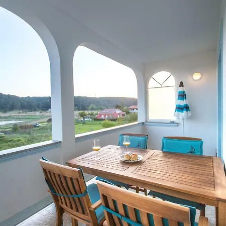 Apartment Peric